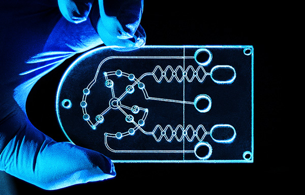 医疗用的微流控芯片技术—激光键合技术(图1)